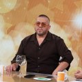 "Nisam imao novca, morao sam da uđem u rijaliti" Ćemo u emisiji "Stars specijal" otkriva nepoznate detalje svoje prošlosti…