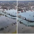 (Video) Dramatični snimci! Potopljeno naselje kod Podgorice! Prilaz mestu bukvalno nemoguć, voda na putevima i do jedan metar
