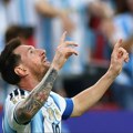Istorijska noć Lionela Mesija! Pogledajte kako je Argentina na krilima fudbalskog božanstva srušila Alžir (video)