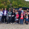 Na Jarinju uručeno 21 stipendija srpskoj deci sa KiM, pomoć stigla iz Republike Srpske