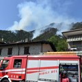 Požar u bungalovu, više od 20 povređenih Nesreća na jezeru Garda: Porodica sa troje dece u bolnici, buknula vatra, pa krenule…