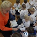 Prozor u budućnost: Fondacija Braća Karić donirala najmoderniju opremu za vrtiće Slovaka u Vojvodini