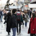 Žene u Srbiji obrazovanije i manje plaćene, muškarci više zaposleni i žive kraće