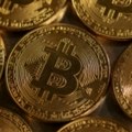 Bitcoin prvi put u istoriji prešao 100.000 dolara