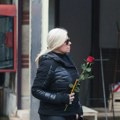 "Prokrvarila sam, rekli su mi da sam trudna": Pevačici se borili za život, otkrila bolnu istinu