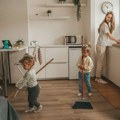 Практични савети за хигијену дома у породицама са малом децом