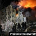 Najmanje 10 ljudi ubijeno u ruskom napadu na stambenu zgradu u Harkivu, navodi Ukrajina