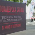 Šta posetioce SNS skupa čeka kada uđu u "crnu kutiju" kod Skupštine?