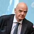 Infantino povukao ručnu, ali pritisak raste