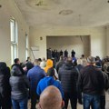 Zbor građana u Dubovu kod Žitorađe, meštani nezadovoljni reakcijom države nakon letnjih požara