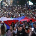 Srbija i politika: Mogu li protesti da prežive leto - ko će biti izdržljiviji vlast ili opozicija