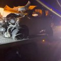 Prve slike nesreće na Ibarskoj magistrali: Četiri osobe povređene u sudaru automobila i traktora