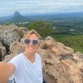 Ćerka (23) političara iznenada umrla na odmoru u Italiji: Otišla na večeru sa prijateljima i požalila se na ovo, nekoliko…