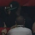 Lesor nepristojnim gestom „častio“ navijače Olimpijakosa (VIDEO)