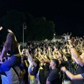 „Dođi na amfi“ vratio se hip-hop korenima, uz fristajl, slobodu govora i podršku protestima