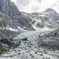 Italijanski glečer Ventina se toliko otopio da geolozi mogu da ga prate samo iz daljine