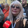 "Obišla sam ga u bolnici, rekao je da ga ništa ne boli": Hanka Paldum se oglasila za "Blic" nakon što joj se slošilo na skupu…