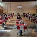 Mala matura za osmake koji nisu polagali u junu, danas test iz srpskog