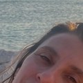 Skinula se Mandina udovica Anja uživa za sve pare na moru, objavila privatne slike: "Trebalo mi je vreme da shvatim" (foto)