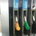 Lukoil prodaje četiri benzinske pumpe u Srbiji