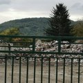 Дивља депонија и изливање канализације из Болнице месецима муче мештане Гарића у Прокупљу, најављују протесте