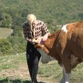 Mina i njena ljubimica Lepa (VIDEO)