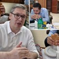 Ko voli "zidarski", a ko majonez? Vučić, Mali i Momirović za istim doručkom, ali sa različitim apetitom