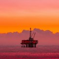 Cene nafte porasle zbog nastavka napetosti u Crvenom moru