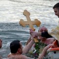 Rekord u Vršcu: Za časni krst sutra će plivati 62 učesnika