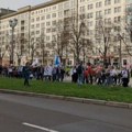 "Spremnost za borbu? Nikada više": Protest u Berlinu, hiljade ljudi izašlo na ulice (video)