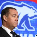 Medvedev: Kijev treba da požuri da prihvati Putinov predlog, inače…