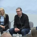 Vučić: Napravićemo plan kako da pomognemo mladima da se što pre osamostale i kupe svoj stan