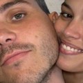 Snajka lepe brene blista U raskošnoj venčanici! Viktorova izabranica presrećna: "Danas zvanično potvrđeno" (foto)