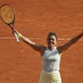 Ona je prva finalistkinja rima! Italijanka na "svom terenu" pobedila Amerikanku i obezbedila meč za pehar