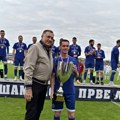 Dodik uručio pehar
