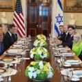 Tramp na večeri sa Netanjahuom: Hamas spreman da prihvati prekid vatre u Pojasu Gaze