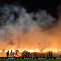 Sjajna atmosfera u Humskoj: Grobari na meču Partizan - Radnik odali poštu Draganu Manceu!