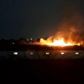 Veliki požar kod Bijeljine! Farma svinja u Gosovcu u plamenu, gust dim se širi (video)