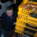 Fico utovarivao hleb: Radio noćnu u pekari u znak solidarnosti sa radnicima za Prvi maj