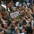 "Bubašvabe" naterale ministra da podnese ostavku: Nedeljama zemlji drmaju studentski protesti: Haos izbio zbog curenja…