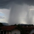 RHMZ upozorio na superćelijske oblake, u zapadnoj Srbiji moguće olujno nevreme sa krupnim gradom