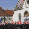 Hiljade građana u Zagrebu na antivladinom protestu stranaka levice i centra: Šta traže okupljeni?