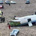 Avion Azerbejdžan erlajnsa se srušio, najmanje 36 osoba preživelo pad