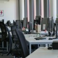 U javnom sektoru radi više od četvrtine zaposlenih u Srbiji