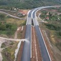 Kinezi zakopali automobilske gume ispod auto-puta u izgradnji Pakovraće-Požega