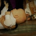 Nema vikenda bez krštenja u zadužbini vladike Nikolaja
