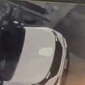 Potukle se dve agentkinje Tajne službe: Pojavio se snimak skandala ispred Obamine kuće