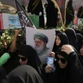 Stotine hiljade građana na sahrani iranskih vojnika i naučnika poginulih u sukobu sa Izraelom