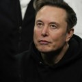 Mask ide na sve ili ništa: SpaceX ulaže 2 milijarde da gurne Grok do vrha