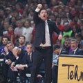 Paskval pred Zvezdu: Bolje je da se igra u Barseloni nego u Beogradu...